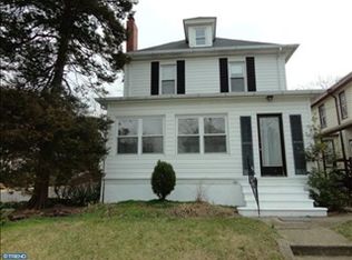 136 E Knight Ave, Collingswood, NJ 08108