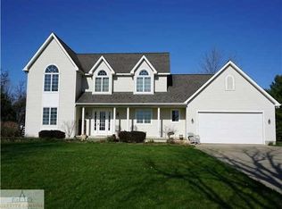 11574 Norris Rd, Dewitt, MI 48820