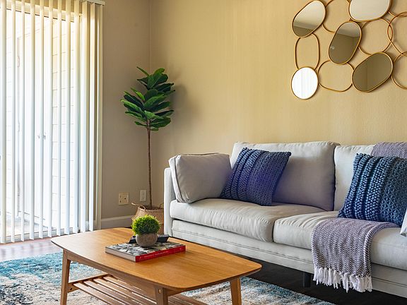 2nd image of 2147 Newhall St APT 114