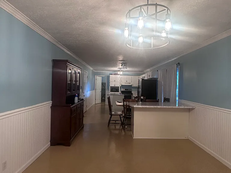 2181 Rose Rd — Photo 6