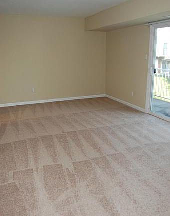 4th image of 14475 Saint Germain Dr #000