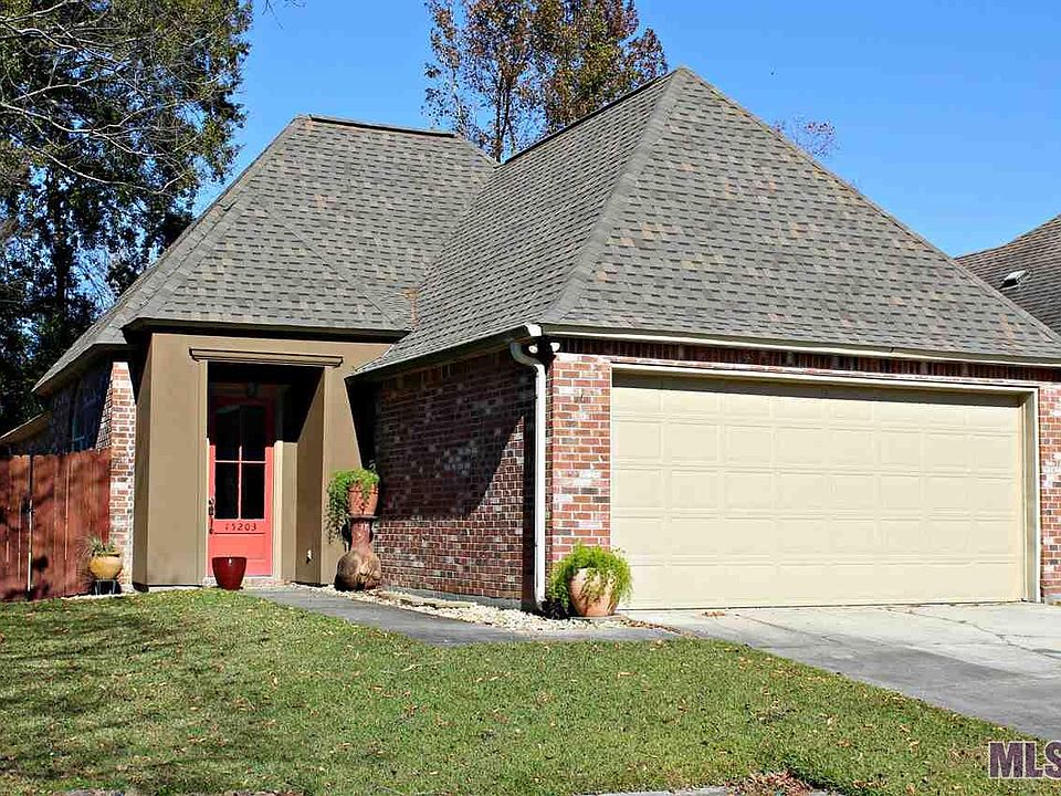 1st image of 15203 High Woods Dr