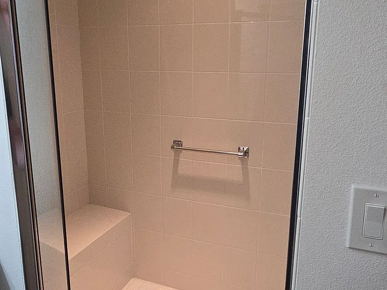 2280 Biscayne Ave — Photo 32