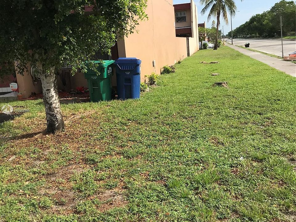 1st image of 2755 NW 193rd Ter