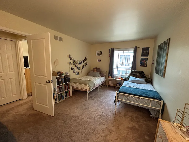 2078 Glenbridge Ct — Photo 10