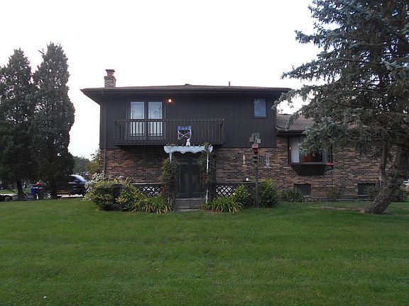 2nd image of 8811 W 100th St