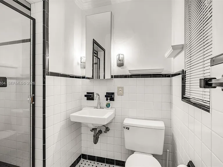 5390 Sunset Dr — Photo 12