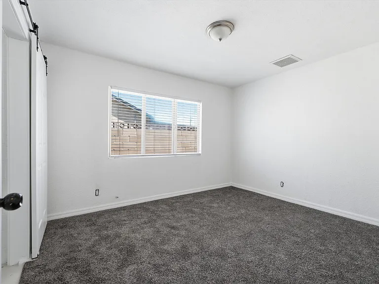 44338 23rd St W — Photo 10