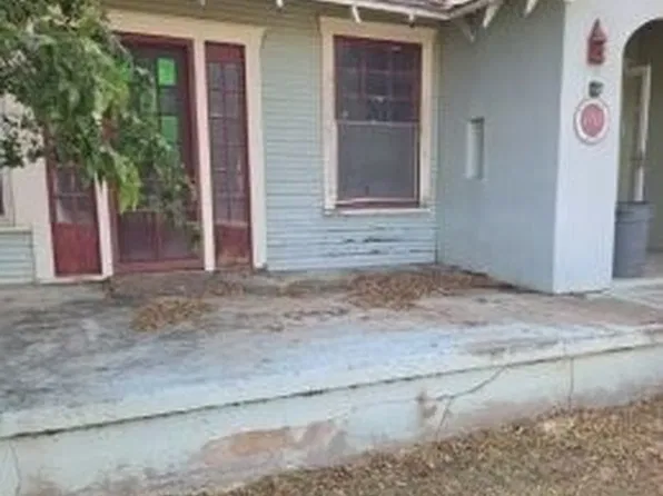 1715 Austin Ave, Brownwood, TX 76801
