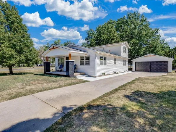 100 Matson Ave, Kechi, KS 67067