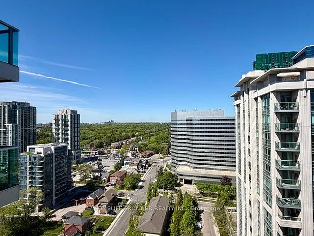 17 Anndale Dr #Penthouse 201 — Photo 12