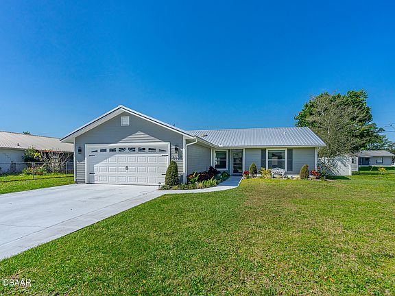 2nd image of 3128 Sabal Palm Dr