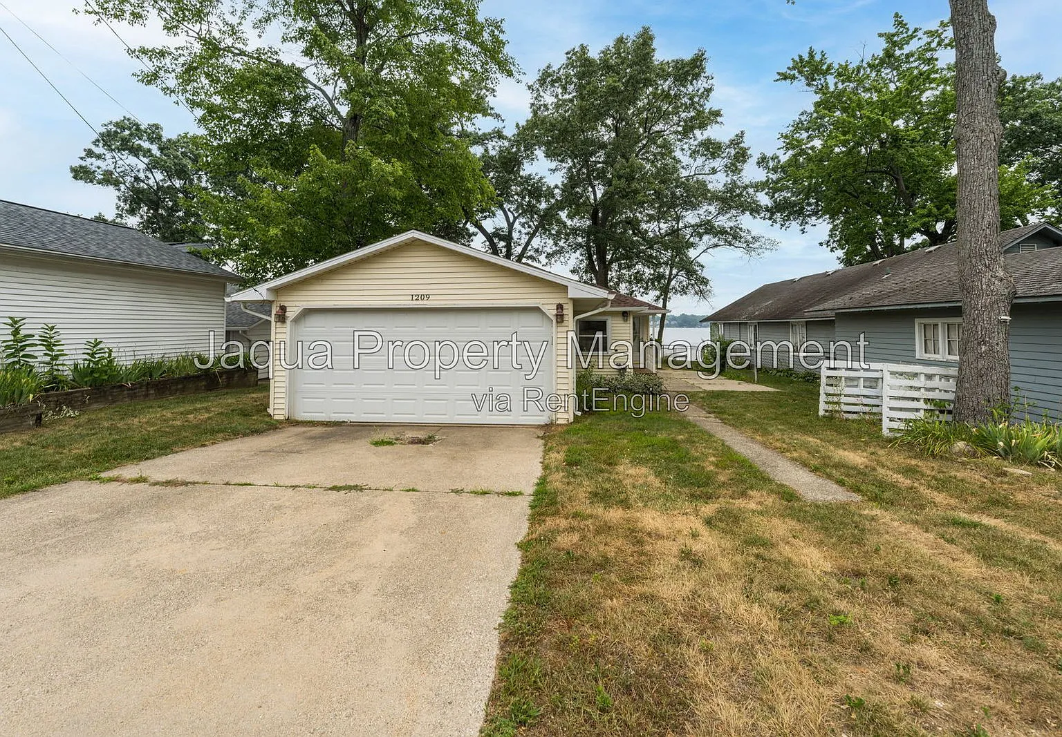 3 bed, 1.0 bath, $2,850 — Photo 3