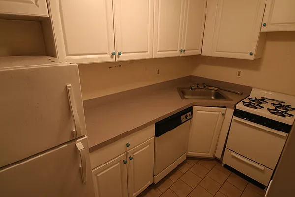 Rented by Guidance Realty Corp. | media 15