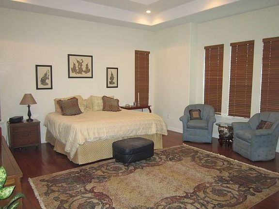 4th image of 4600 Ben Hogan Ave