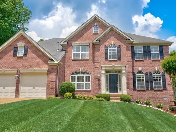 824 Holt Grove Ct, Nashville, TN 37211
