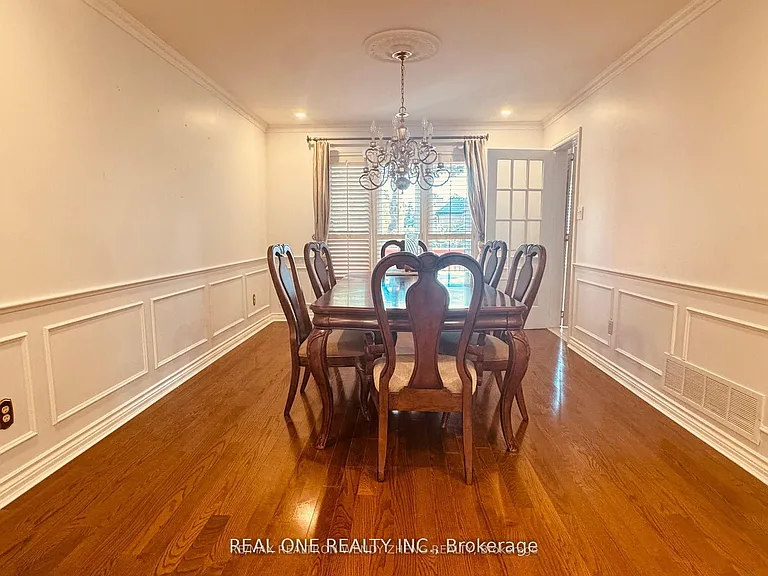 3 Elmsley Dr — Photo 5