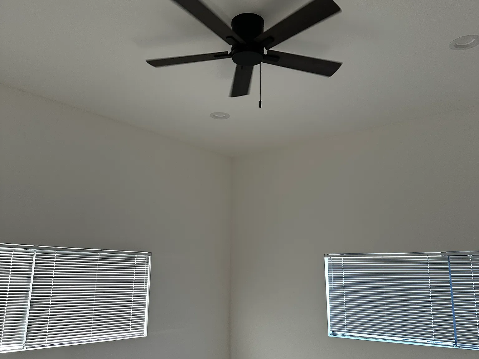 2 bed, 1100 sqft, $2,750 — Photo 2