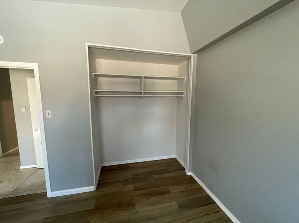 1450 Vandenberg Cir