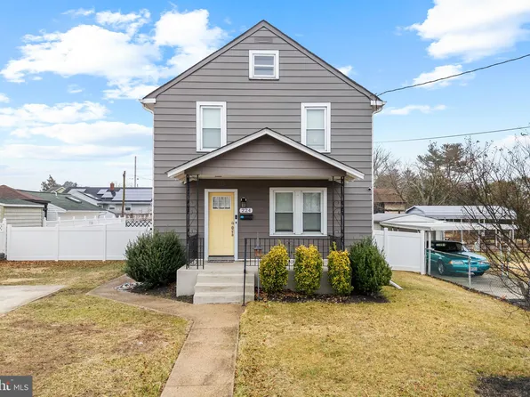 224 E 5th St, Florence, NJ 08518
