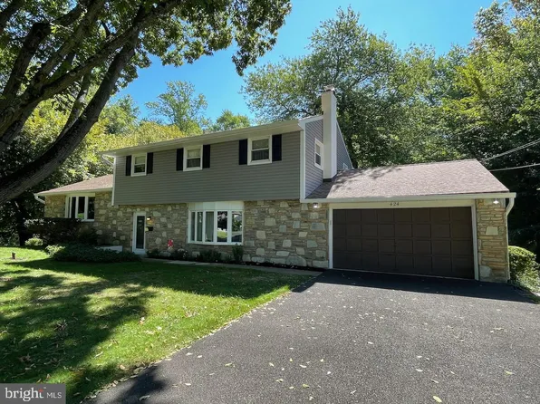 424 Long Ave, Langhorne, PA 19047