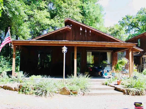 36 Raintree St, Ponca City, OK 74604