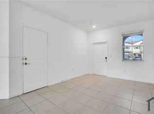 12609 NW 23rd Pl, Miami, FL 33167
