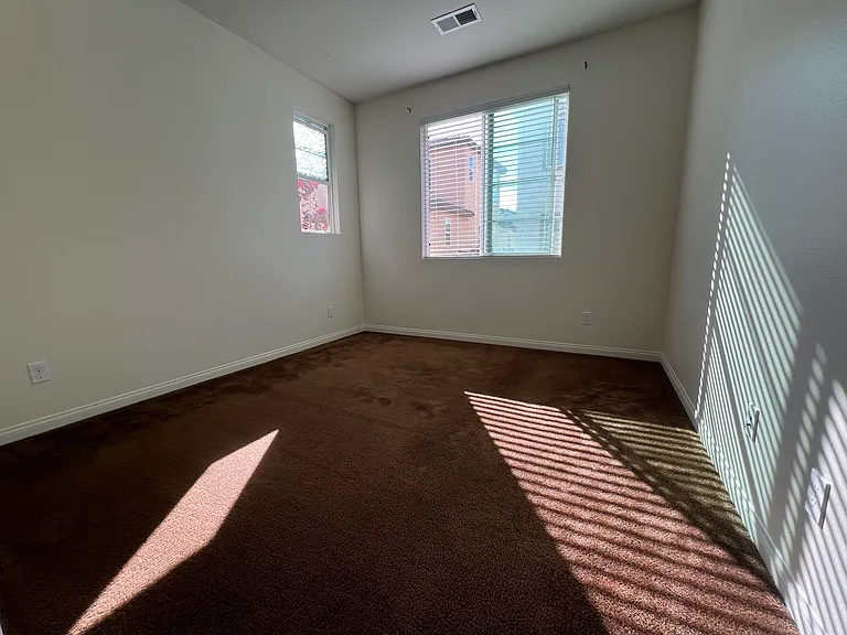 1707 Frangipani Ave — Photo 26