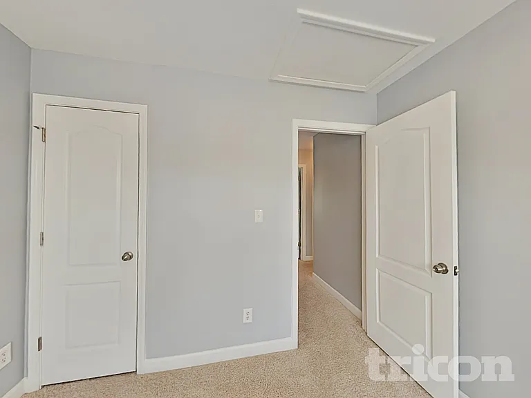 12401 Walden Lea Dr — Photo 11