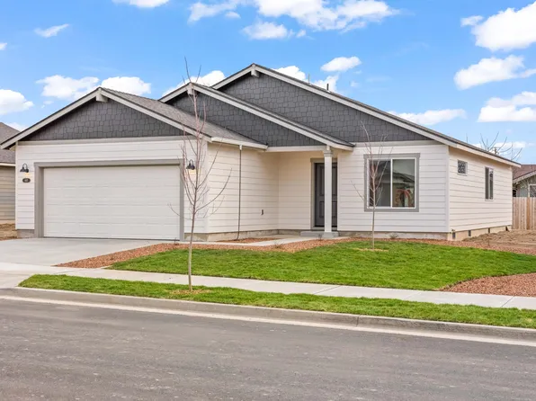 443 NW Monte Vista Ave #120, Madras, OR 97741