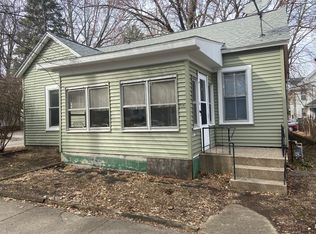 706 W Illinois St, Urbana, IL
