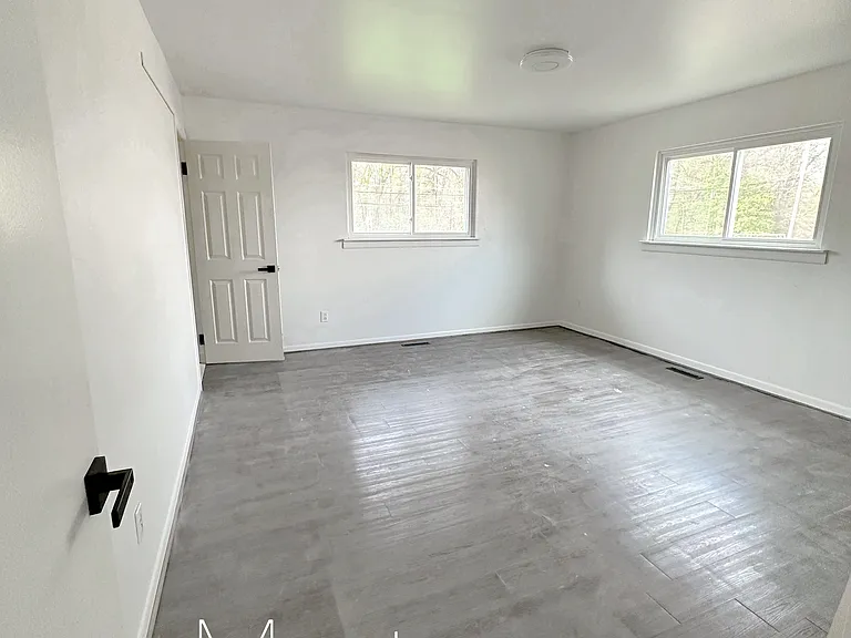 38300 Hixford Pl — Photo 13