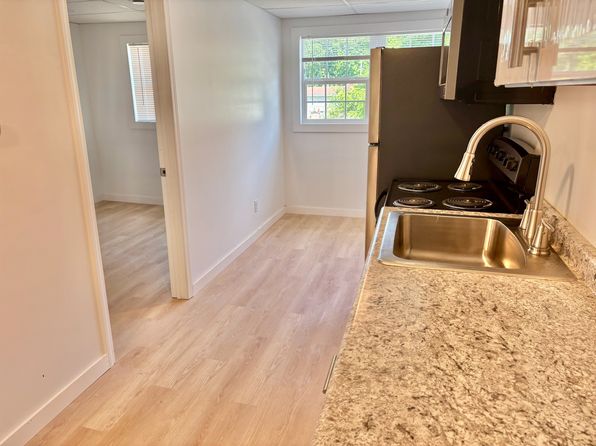 2802 Rodman St APT 4