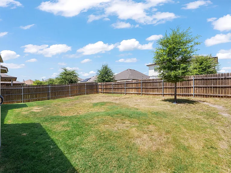 5678 Baffin Ln — Photo 36