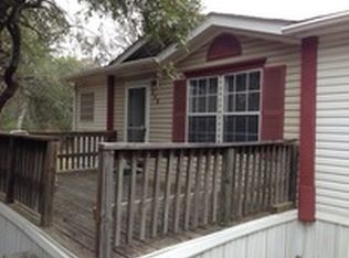 234 Redford Rd, Lakehills, TX 78063