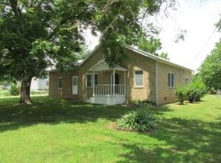 372 W Harness Rd, Harrison, AR 72601