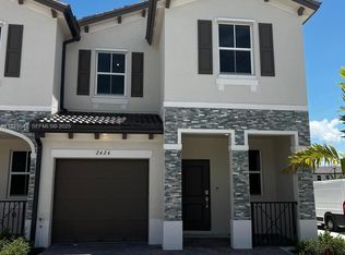 2424 SE 28th St, Homestead, FL 33035