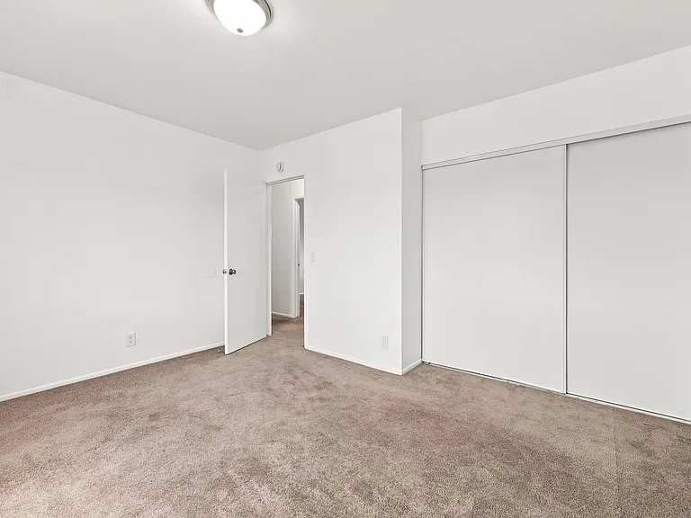 6329 Hummingbird St — Photo 28