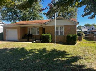 1308 N 11th St #1308, Arkansas City, KS 67005