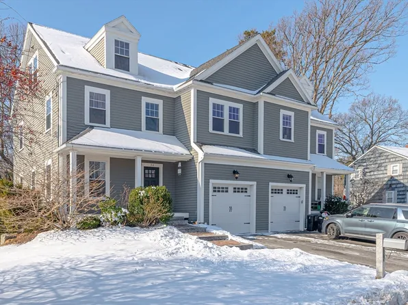 26 Adams Rd #26, Winchester, MA 01890