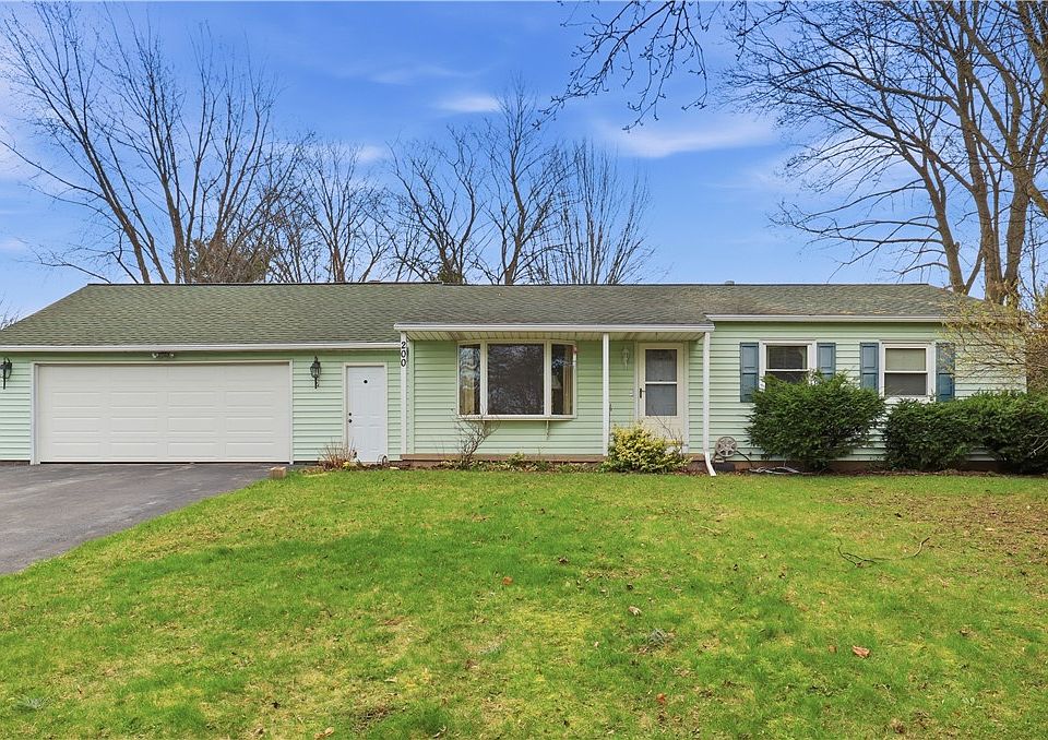 1st image of 200 Mystic Ln