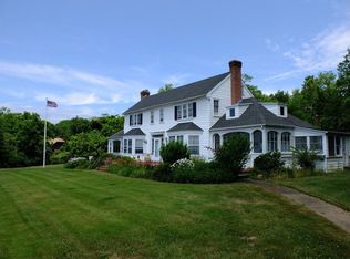 21165 Main Rd, Orient, NY 11957