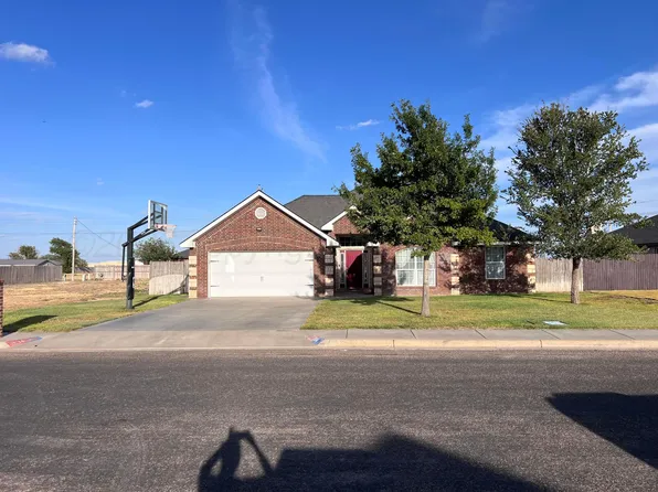 1504 Irving St, Hereford, TX 79045