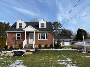 3271 Bingen Rd, Bethlehem, PA 18015