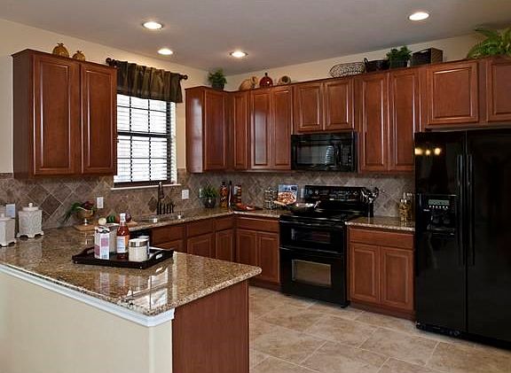 5th image of 11300 Kincraig Ct