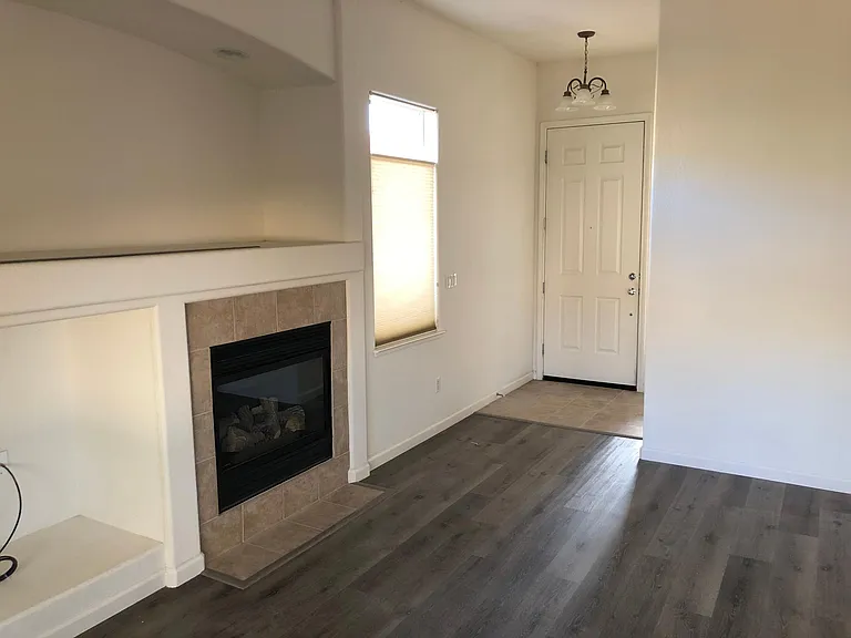 2595 Perryville Dr — Photo 12