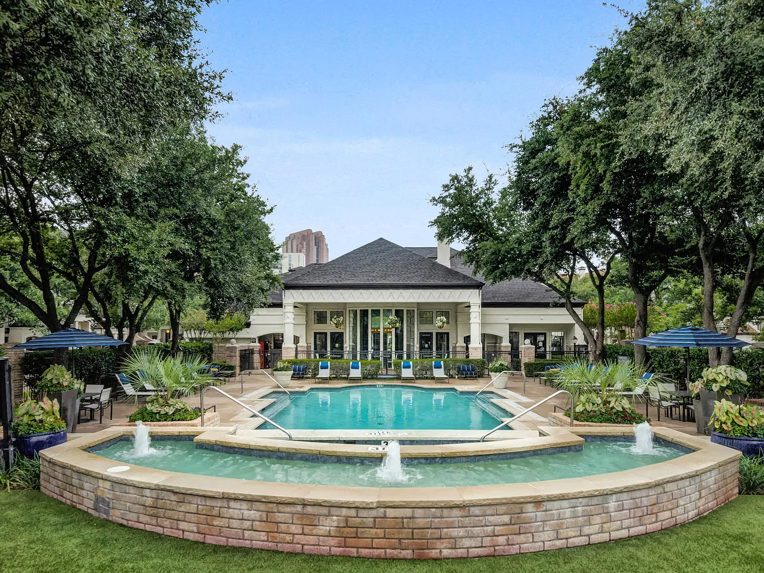Gables Turtle Creek Cityplace — Photo 1