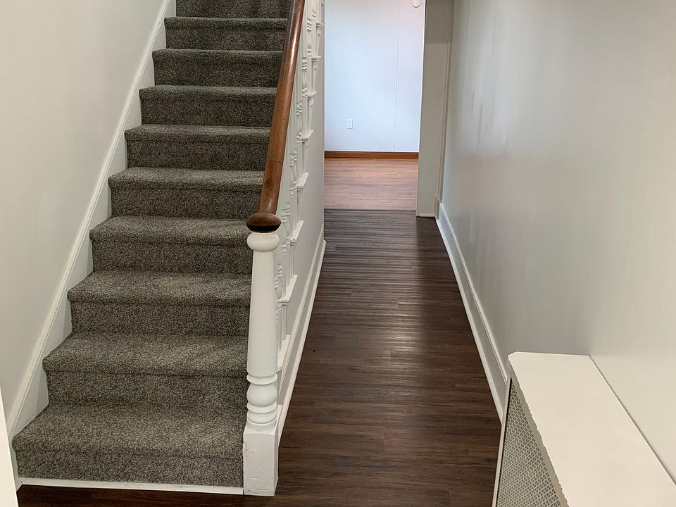 116 Penn St, Lenhartsville, PA 19534 Zillow