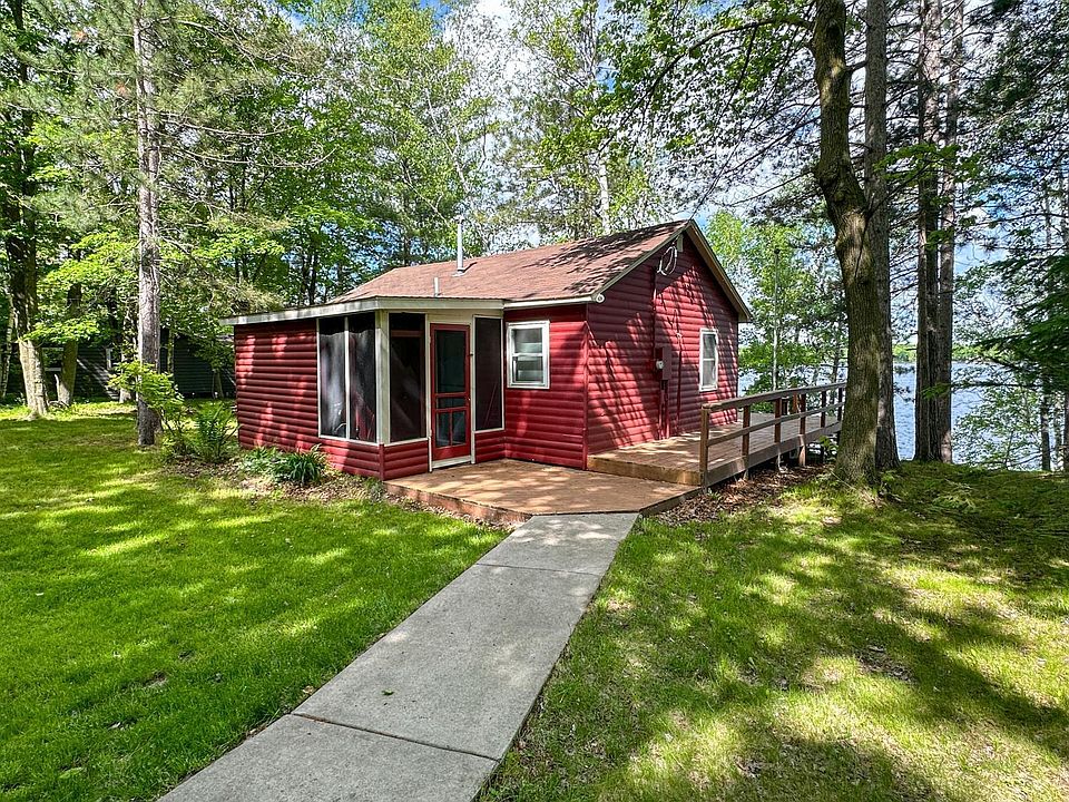 1st image of 34452 Circle Dr