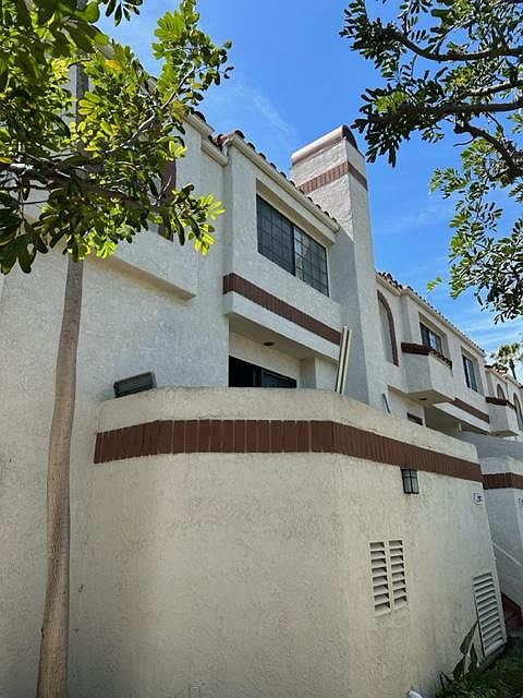 1st image of 2971 Plaza Del Amo Unit 279